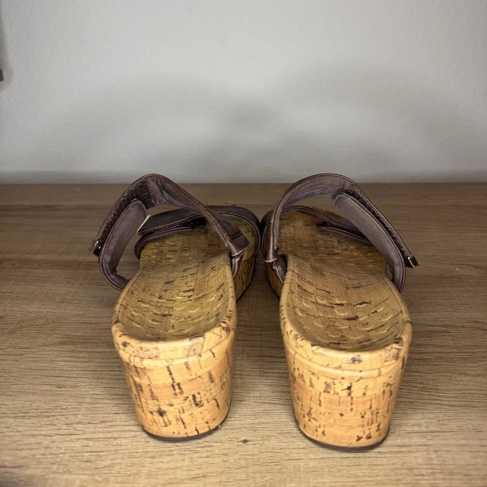 Vionic Pepper Wedge Metallic Brown Slip On Cork Leather Sandals